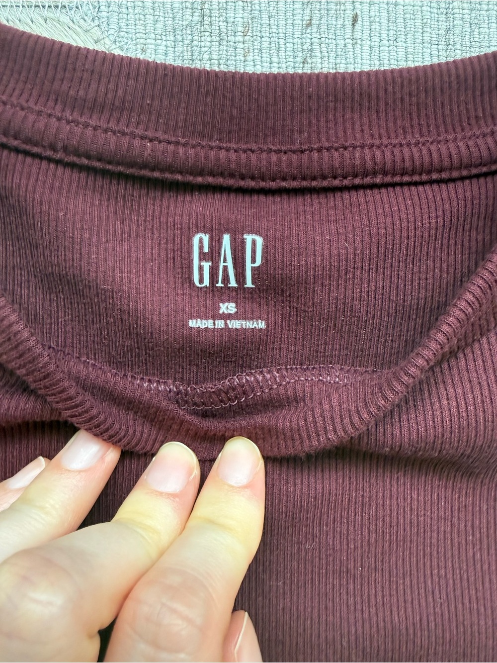 GAP Factory Ribbed Flutter Sleeve Top - Picture 3 of 4